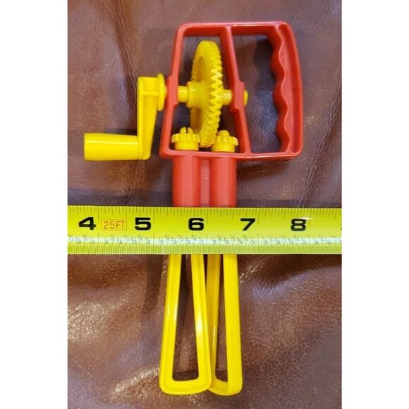 Vintage Gowi Red Yellow Plastic Egg Beater Classic Pretend Play Toy Austria - Picture 4 of 6
